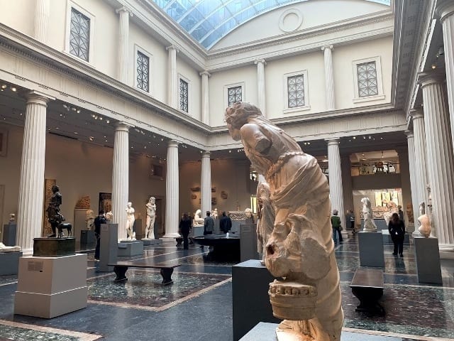 MET Museum of Art