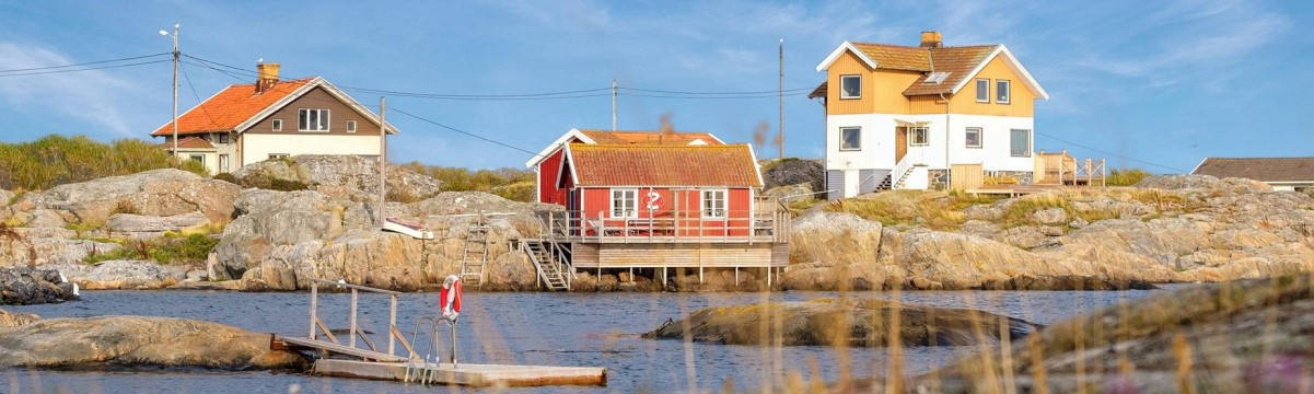 How to Gift a Holiday Home in Your Will to Your Children