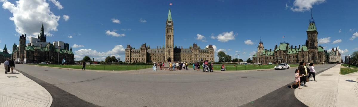 Why You Must Visit These 3 Popular Cities in Canada