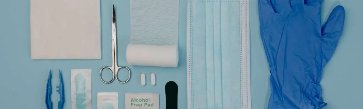 What you should have in a DIY Emergency Kit at Home